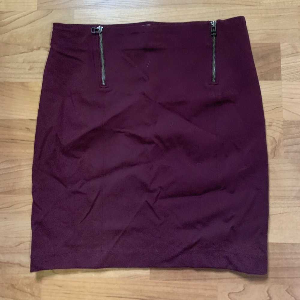 ARITZIA Sunday Best Burgundy Skirt
